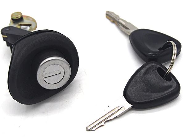 dacia bagaj kapak kilidi anahtarls logan 7701367940 hel hlc.600063