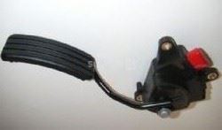 gaz pedals megane 2 8200153268 mai 8200153268